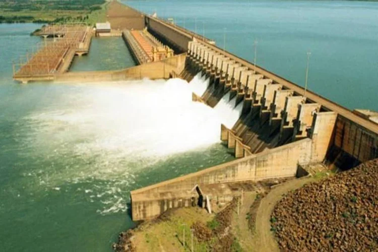 Hidrelétrica Ilha Solteira, a maior da Cesp: no total, a companhia pode produzir 7.456 megawatts (Divulgação/Cesp)