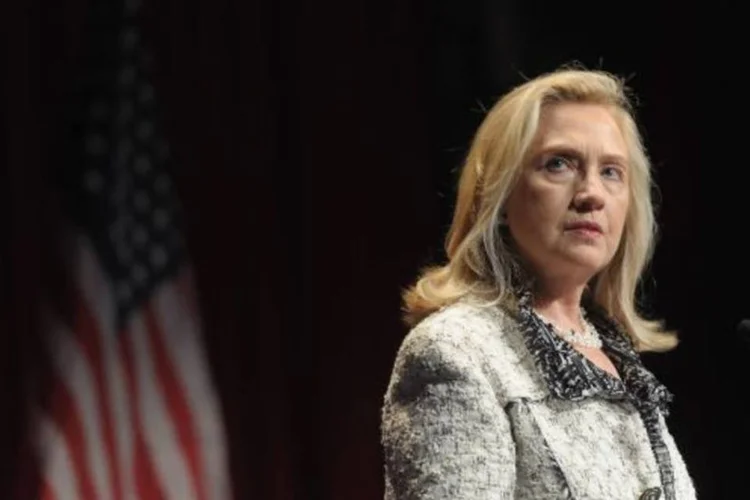 Por lei, a secretária de Estado americana, Hillary Clinton, deve informar ao Congresso se o Egito cumpre com as condições para que se libere a ajuda econômica ou militar  (Michael Loccisano/Getty Images)