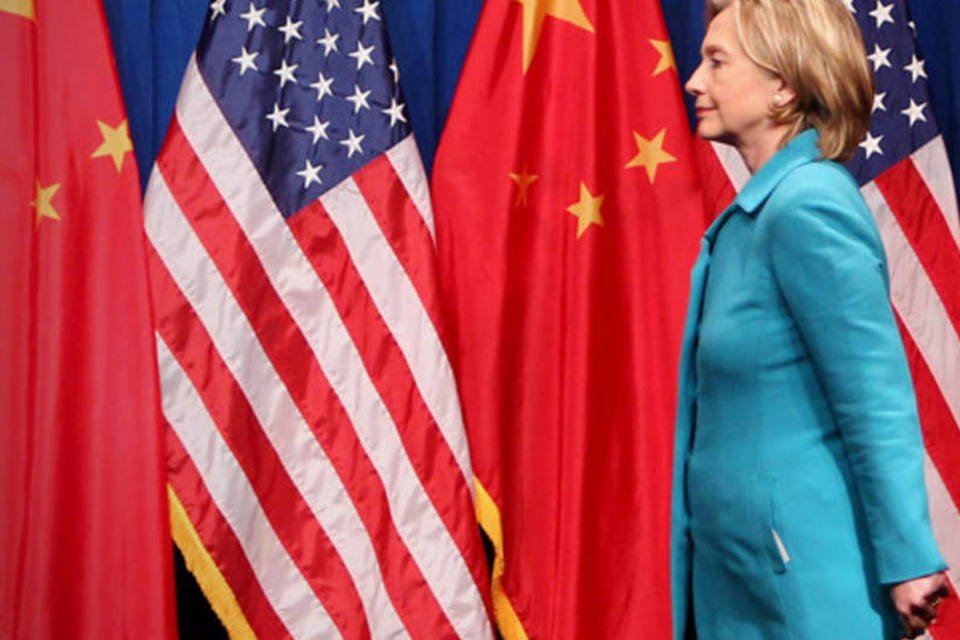 Hillary: Pacífico é 'grande o bastante' para China e EUA