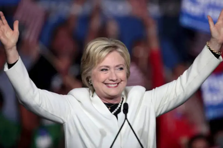 
	Hillary Clinton: no total, at&eacute; agora Hillary venceu em 11 das 16 prim&aacute;rias realizadas e lidera com folga em n&uacute;mero de delegados
 (Javier Galeano / Reuters)