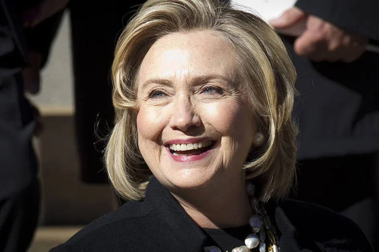 
	Hillary Clinton: ex-secret&aacute;ria de Estado tenta ser candidata &agrave; presid&ecirc;ncia pelo Partido Democrata e venceu pr&eacute;vias na Virg&iacute;nia
 (Carlo Allegri/Reuters)