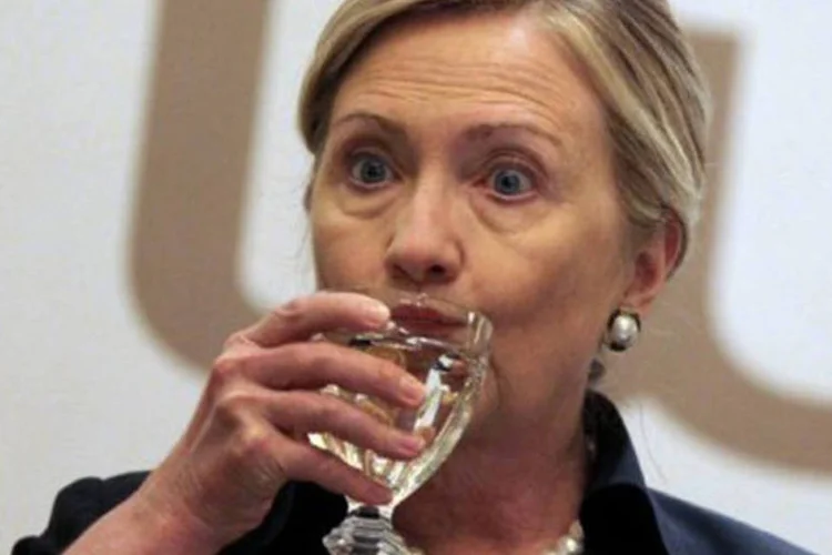 Hillary Clinton: ameaça de ataque "específico, concreto, mas não confirmada" (Karim Sahib/AFP)