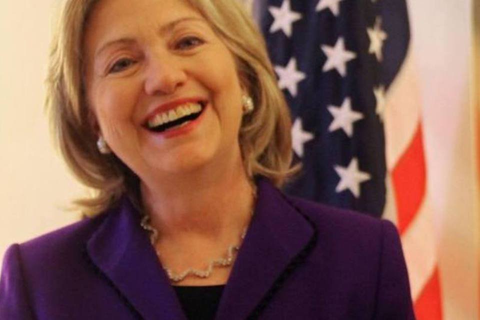Hillary confirma presença na posse de Dilma