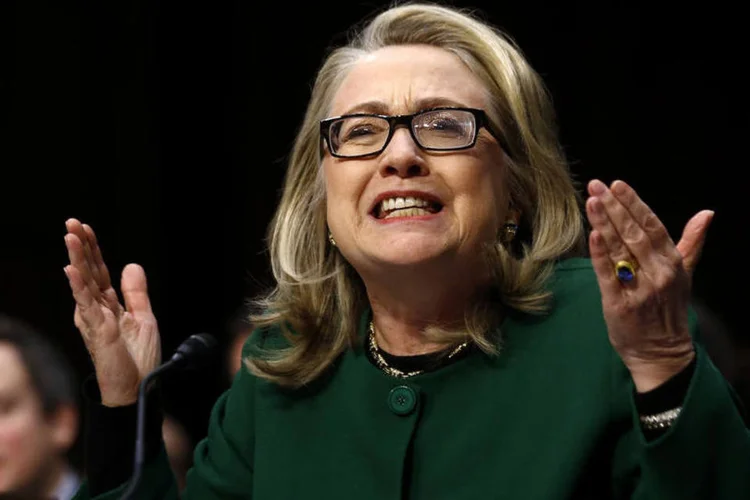 
	Hillary: os clamores por san&ccedil;&otilde;es contra Hillary aconteceram depois de o diretor do FBI ter repreendido a ex-primeira-dama na ter&ccedil;a-feira
 (Jason Reed / Reuters)