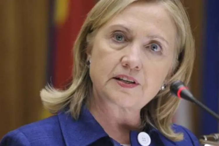 Clinton reafirmou seu apelo ao Irã para que "acabe de imediato com o enriquecimento de urânio (Getty Images)