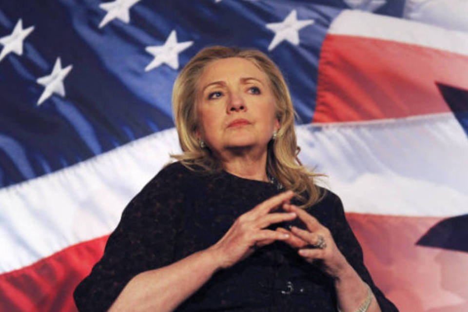 Com trombose na perna, Hillary Clinton é hospitalizada