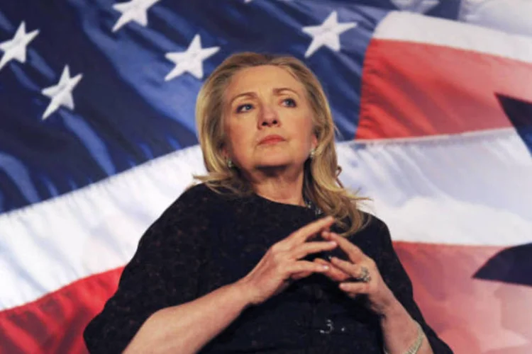 
	A secret&aacute;ria de Estado americana, Hillary Clinton: seu retorno ao trabalho nesta semana, previsto no &uacute;ltimo dia 28 por sua assessoria, ser&aacute; revisto
 (REUTERS/Mary F. Calvert)