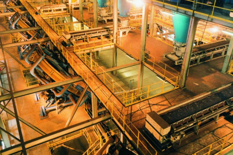 Indústria da Vale: depois da captação do Tesouro, empresa já confirmou que fará uma nova emissão (Divulgação)