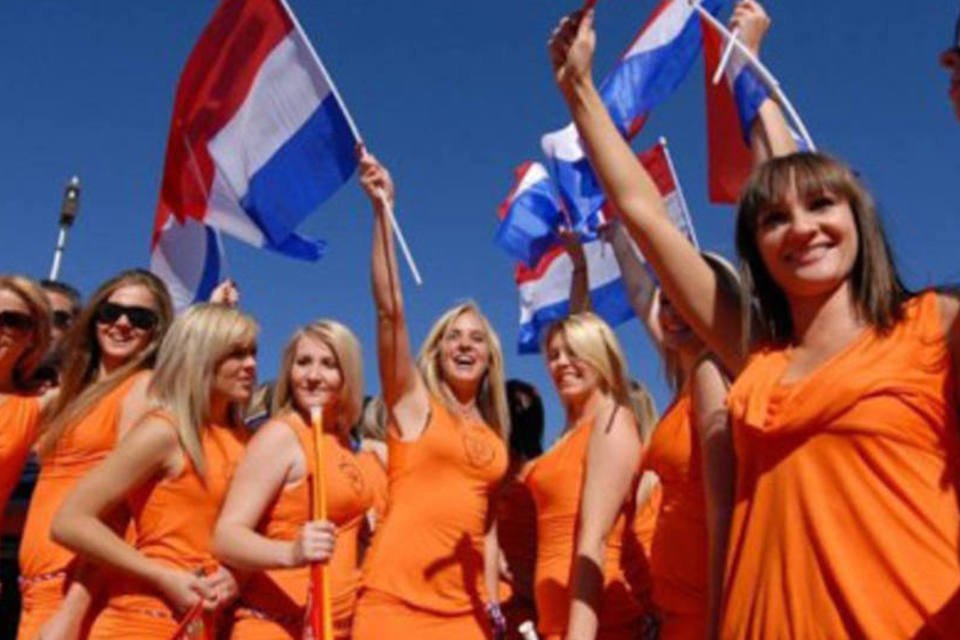 Holandesas são liberadas após serem detidas na Copa