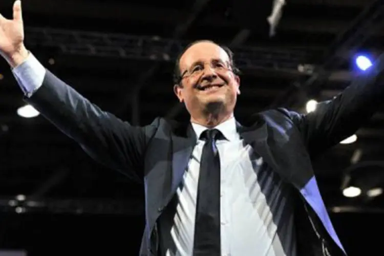 Hollande: ''Desde minha vitória no primeiro turno (nas eleições presidenciais de domingo) todo mundo fala que o crescimento é necessário'' (©AFP / Philippe Huguen)