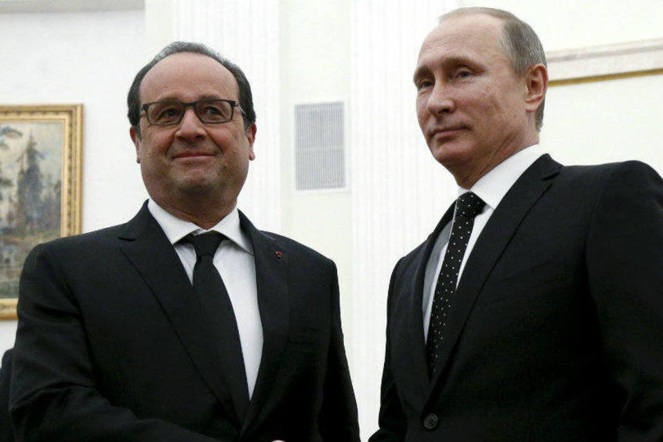 Putin e Hollande defendem ampla coalizão antiterrorismo