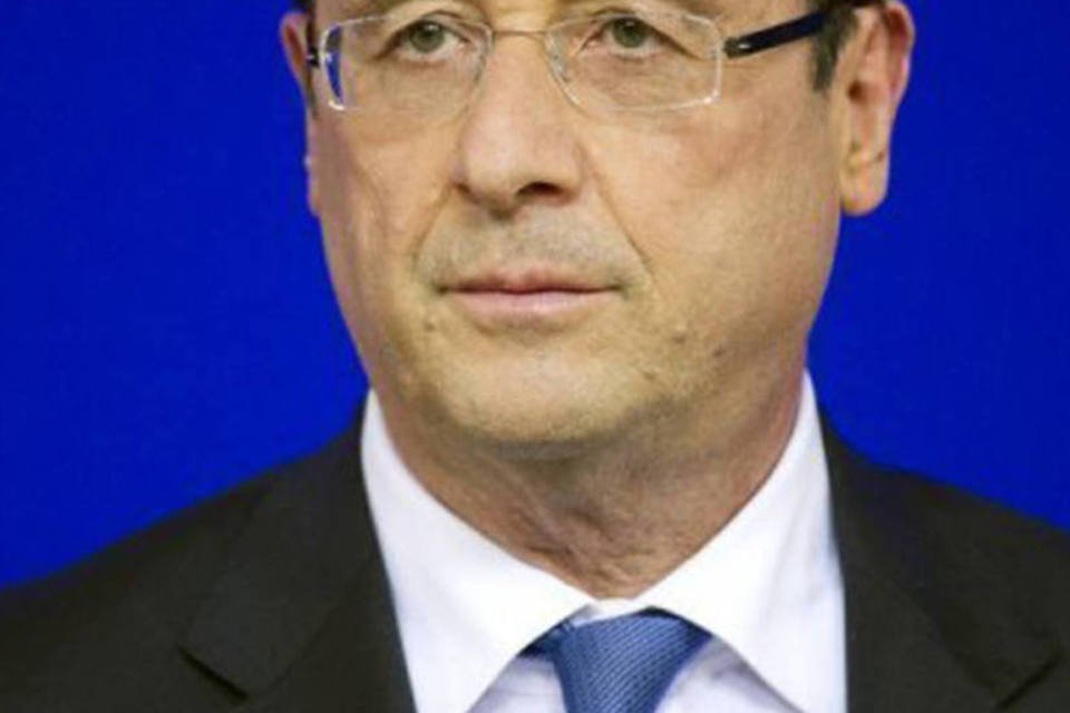 Hollande e Cameron pressionarão a Síria