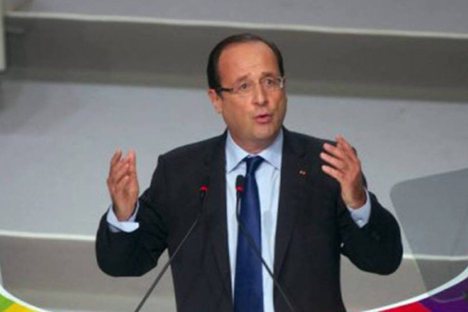 Hollande diz que o fim da crise está próximo