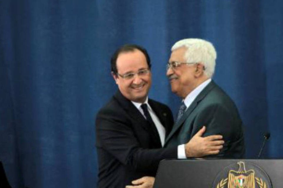 França pede fim total da colonização israelense