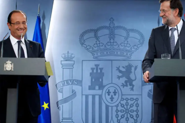 O presidente francês, François Hollande, e o presidente do governo espanhol, Mariano Rajoy: o presidente francês ressaltou que a situação na região é "extremamente grave" (Carlos Alvarez/ Getty Images)