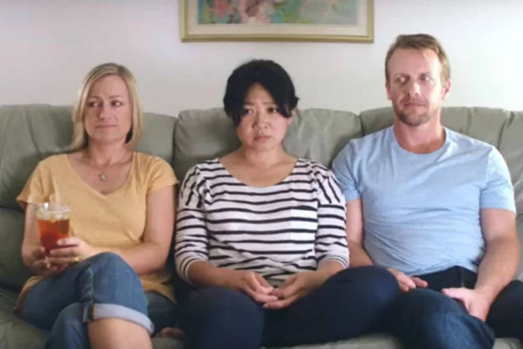Comercial da HomeAway: piadas com rival Airbnb (Reprodução)