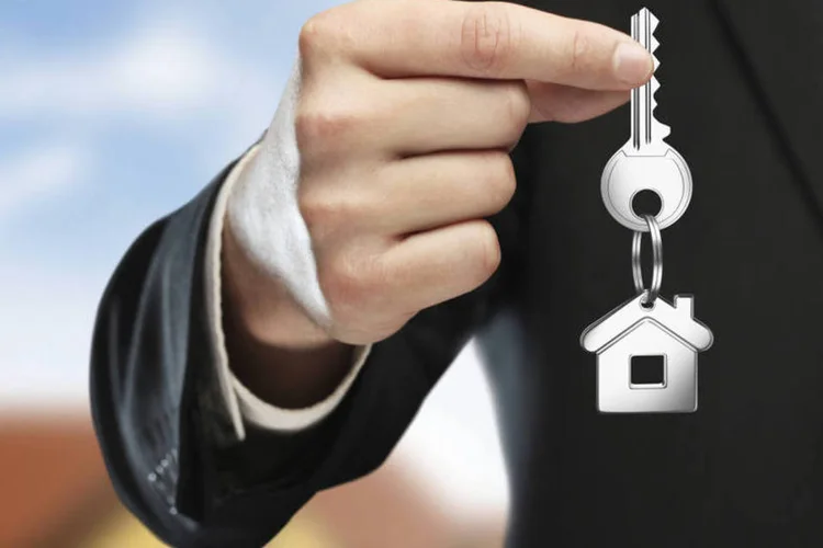 
	Im&oacute;veis: venda deve ser informada na ficha de Bens e Direitos, onde o im&oacute;vel j&aacute; era declarado
 (Thinkstock/Peshkova)
