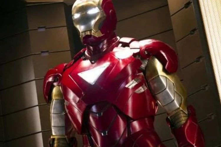 O herói Homem de Ferro, dos Vingadores: o bom desempenho do filme levou a Disney a anunciar, cerca de dez dias após o lançamento, que haverá uma sequência em 2014 (Reprodução)