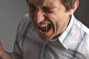 Imagem referente à matéria: 12 frases que fazem você parecer um líder emocionalmente imaturo, segundo especialista