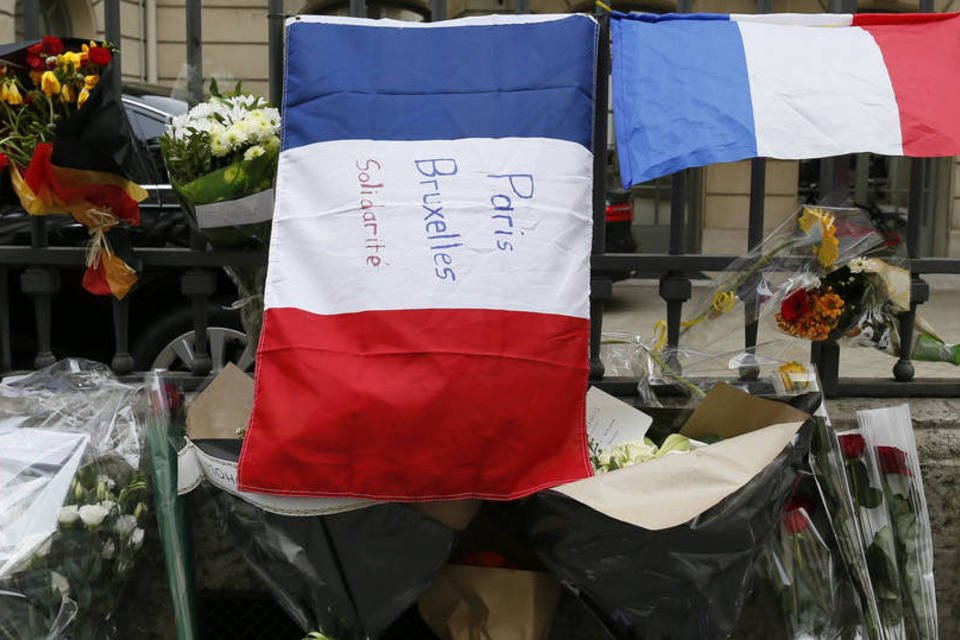 Juiz aprova extradição de 2 suspeitos dos atentado em Paris