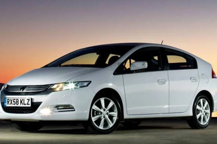 
	Honda Insight: primeiro modelo da Honda a combinar um motor a combust&atilde;o com um motor el&eacute;trico
 (Divulgação)