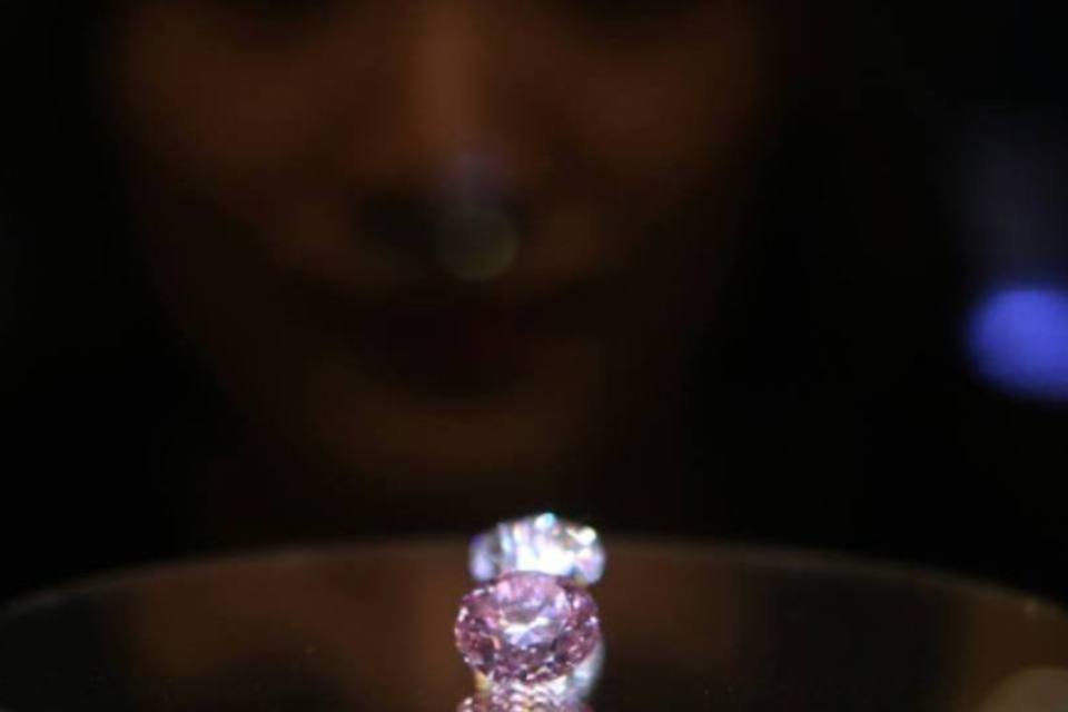 Diamante rosado será vendido por até US$ 28 milhões