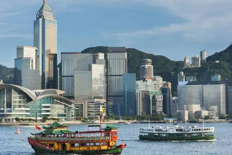 
	Hong Kong: CEO da Hong Kong Exchanges &amp; Clearing disse esperar um aumento no fluxo de dinheiro vindo da China continental depois de um an&uacute;ncio de conectar bolsas de valor
 (Thinckstock)