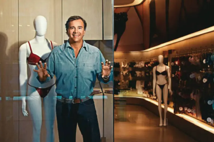Ronaldo Swerts, dono de franquias da Hope, loja de lingerie.  (Marcelo Correa)