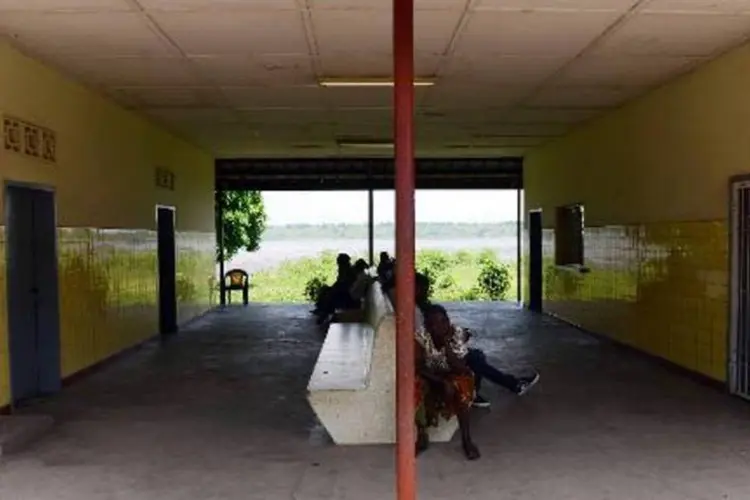 Hospital de Kinshasa: treze pessoas morreram vítimas de febre hemorrágica "de origem indeterminada" desde 11 de agosto (Junior D. Kannah/AFP)