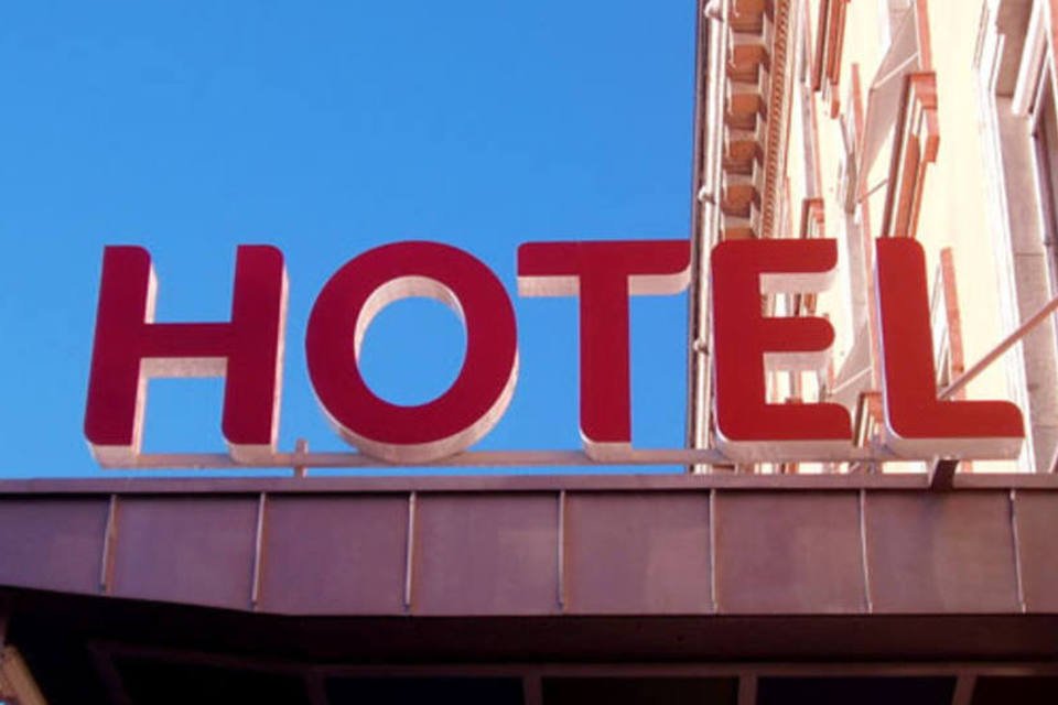 Hotéis passarão a registrar hóspedes em tempo real via internet