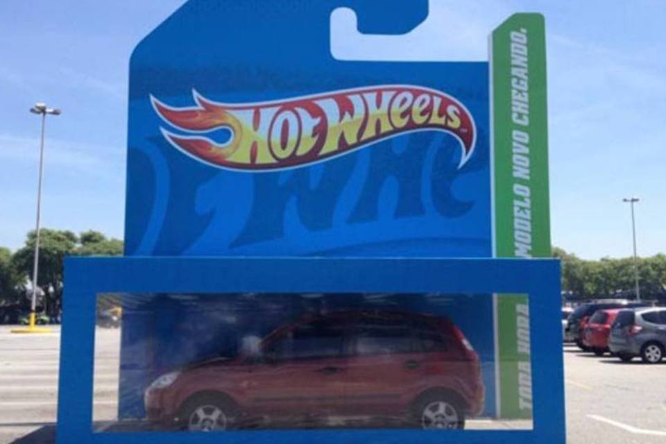Mattel transforma carros em Hot Wheels em shopping
