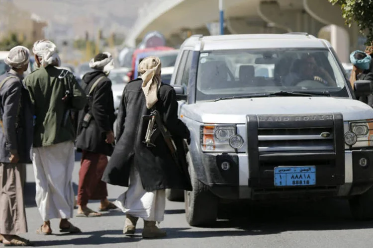 
	Houthis: eles h&aacute; muito reivindicavam uma partilha mais justa do poder pol&iacute;tico no governo
 (Khaled Abdullah)