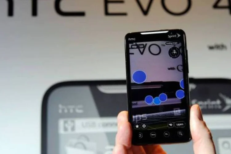 
	HTC: companhia insiste que n&atilde;o est&aacute; &agrave; venda apesar de enfrentar perspectivas cada vez piores, segundo analistas
 (Ethan Miller/Getty Images)