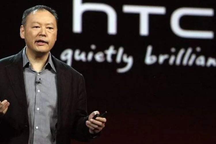 Peter Chou, o presidente-executivo da HTC, disse em conversa a jornalistas que a HTC não abandonaria sua imagem de "marca premium" por meio do lançamento de celulares baratos (Justin Sullivan/Getty Images)