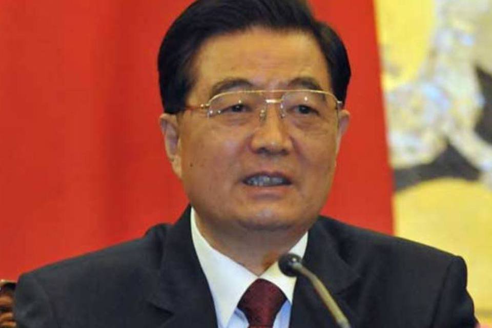 Hu Jintao critica pressão por valorização de moedas