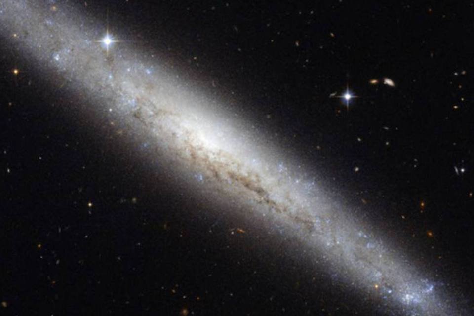 Hubble capta imagem de galáxia a 55 milhões de anos-luz