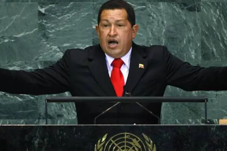 Hugo Chávez propõe liderar diálogo com a Líbia (Michael Nagle/Getty Images)