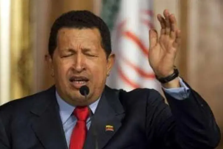 Hugo Chavez foi eleito presidente pela primeira vez em dezembro de 1998 (Arquivo)