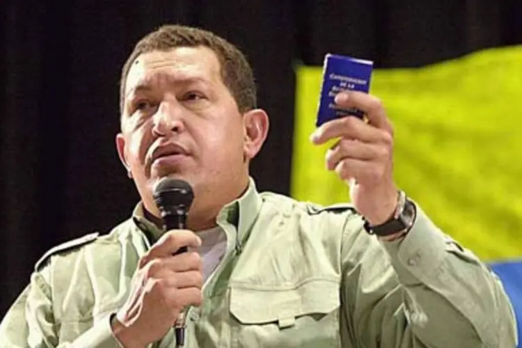 Chávez diz que assinou convênios fazendo uso da soberania do país (.)