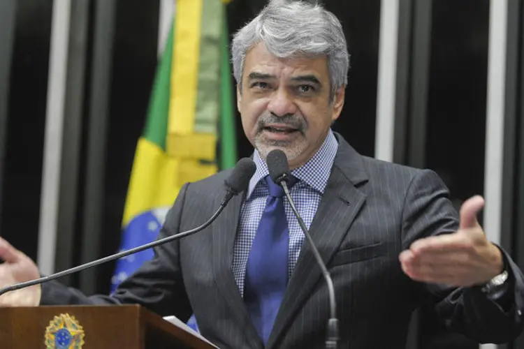 
	Senador Humberto Costa (PT-PE): l&iacute;der do PT no Senado informou que n&atilde;o tem conhecimento formal, at&eacute; o presente momento, das acusa&ccedil;&otilde;es
 (Moreira Mariz/Agência Senado)