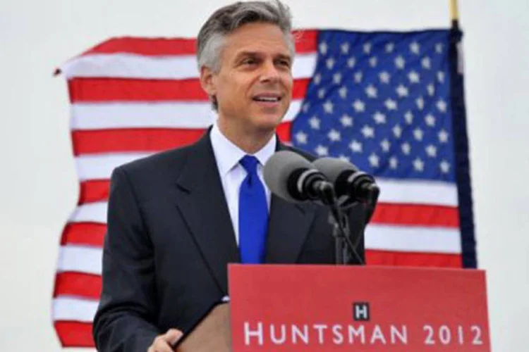 Huntsman discursou na baía de Nova York, mesmo local onde o ex-presidente Ronald Reagan lançou sua campanha presidencial (Stan Honda/AFP)