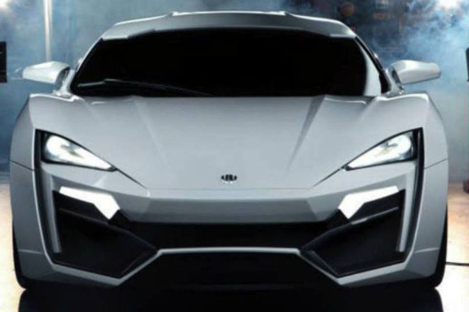 Confira fotos do supercarro de R$ 6,8 milhões