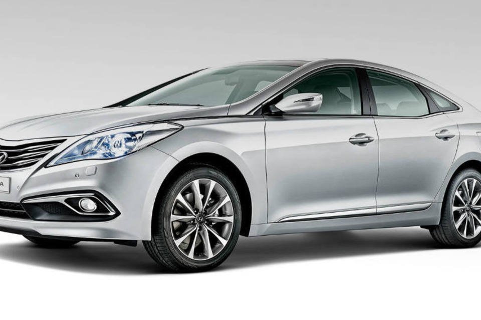Leilão de carro tem Hyundai Azera com lance inicial de R$ 23 mil