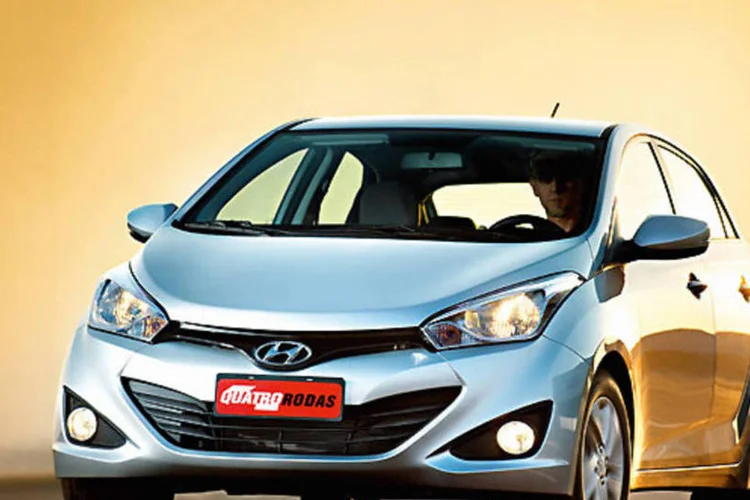 
	HB20 1.6 modelo 2012 da Hyundai: Entre as outras mudan&ccedil;as, os vidros el&eacute;tricos incorporaram a fun&ccedil;&atilde;o um-toque e podem ser acionados pela chave
 (MARCO DE BARI)