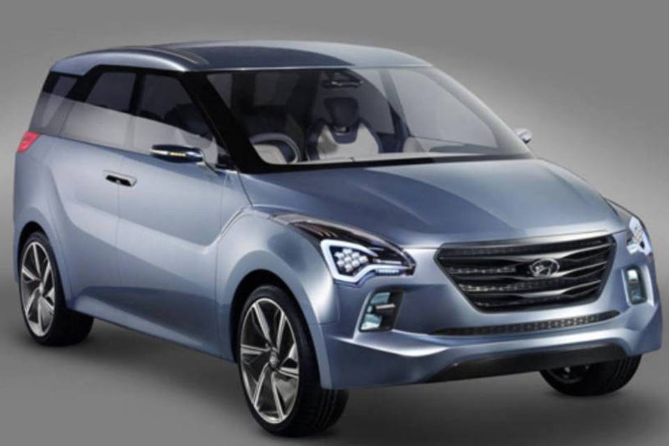 Hyundai revela minivan Hexa Space