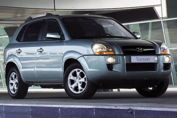 
	Nova vers&atilde;o do Hyundai Tucson: empresa d&aacute; 10 mil reais a quem achar um SUV mais barato
 (Divulgação/Quatro Rodas)