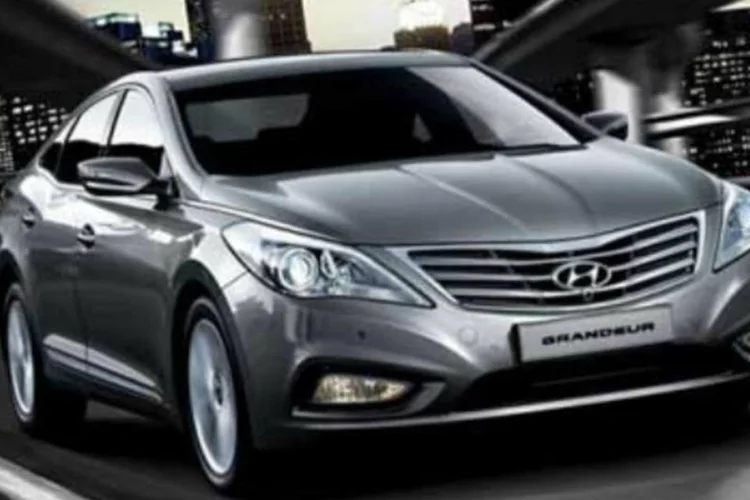 O sedã terá praticamente a mesma aparência do novo Grandeur, que foi apresentado na Coreia do Sul em janeiro (Hyundai/Divulgação)