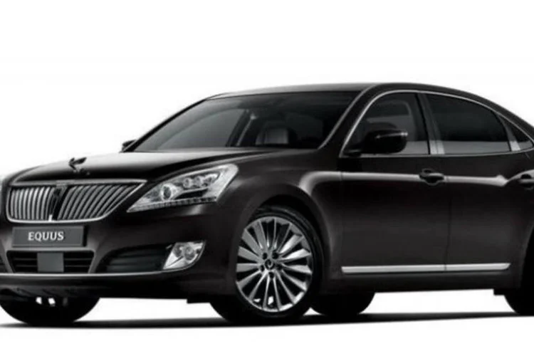 Novo Hyundai Equus: o facelift traz poucas alterações ao sedã (Divulgação)