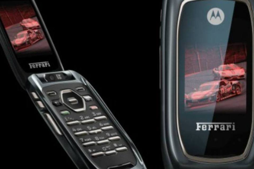 Nextel e Motorola lançam celular da Ferrari