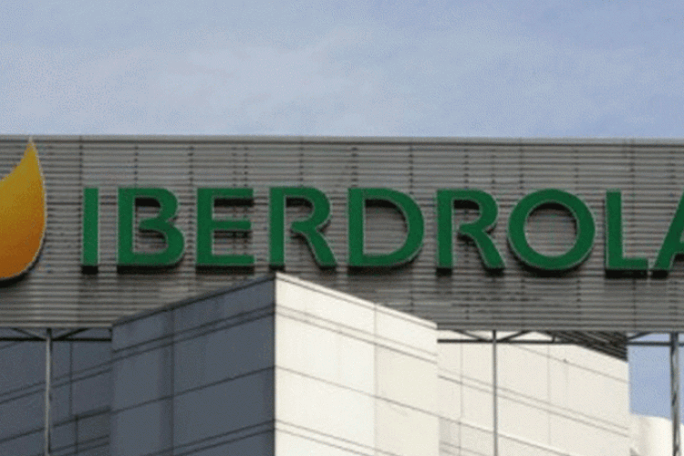 
	Iberdrola: tais desinvestimentos podem incluir as fatias minorit&aacute;rias de sua rede el&eacute;trica no Reino Unido e parte de seu neg&oacute;cio nos EUA
 (Philippe Desmazes/AFP)